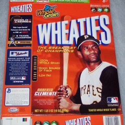 2005 Roberto Clemente 1934-1972 First Hispanic Inducted Into Baseball HOF WHEATIES Box